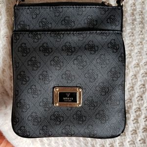 NWOT Guess Crossbody